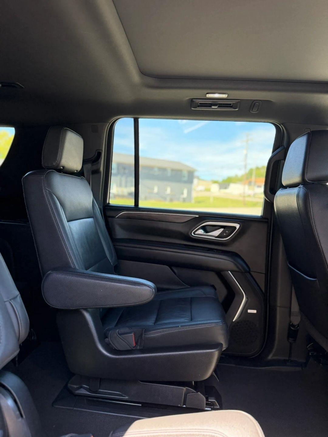 Chevrolet Suburban 4WD 4dr Z71 2021