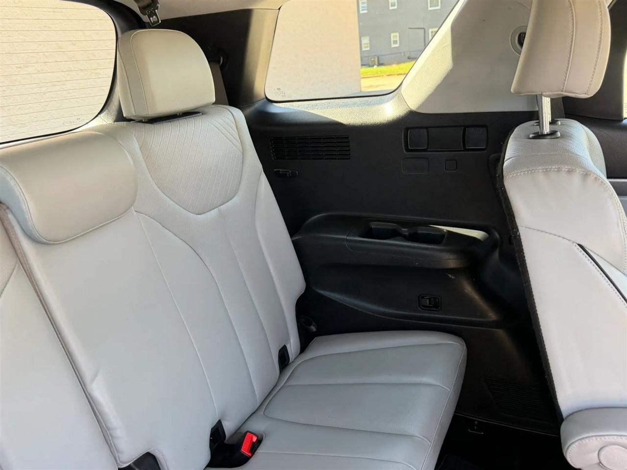 Hyundai Palisade SEL FWD 2023