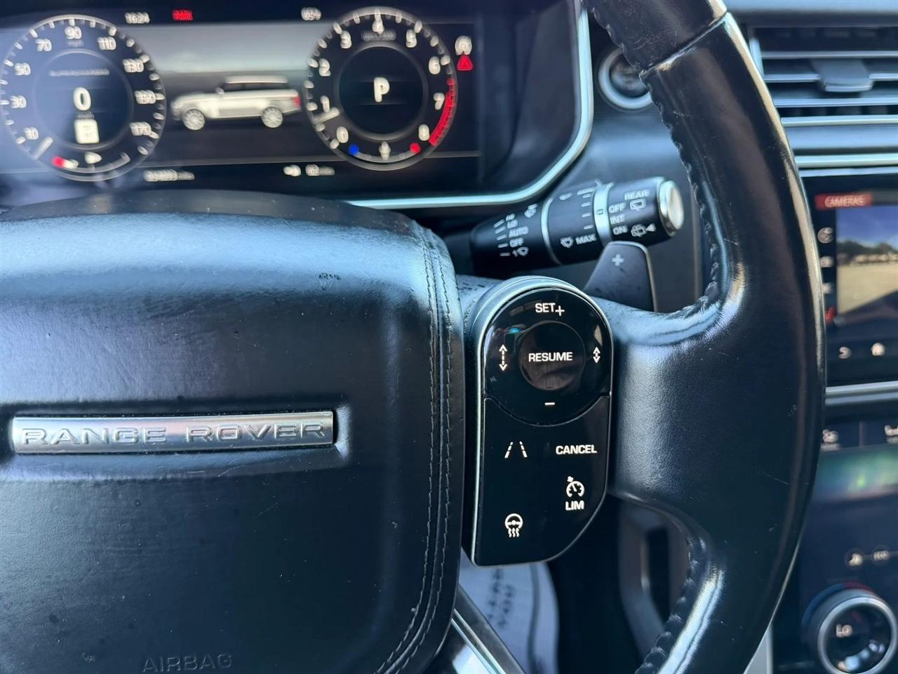 Land Rover Range Rover V8 Supercharged LWB 2018