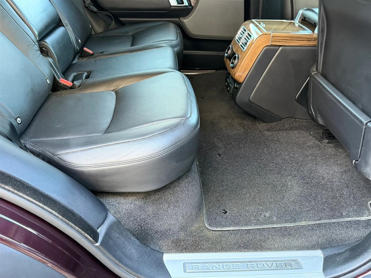 Land Rover Range Rover V8 Supercharged LWB 2018