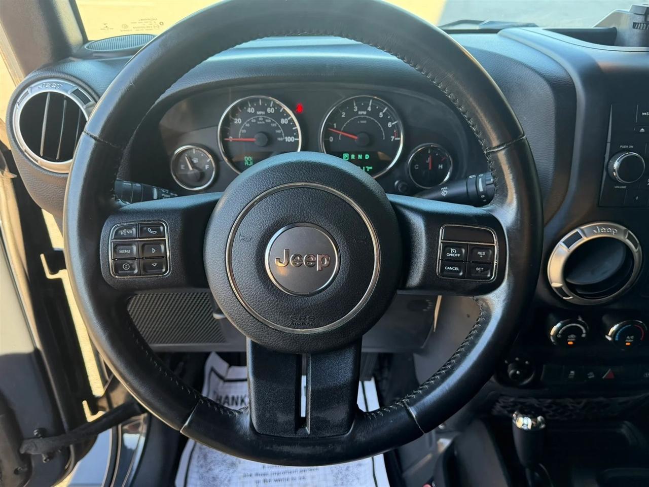 Jeep Wrangler Unlimited 4WD 4dr Sahara 2016