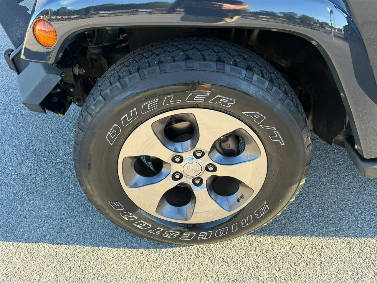 Jeep Wrangler Unlimited 4WD 4dr Sahara 2016