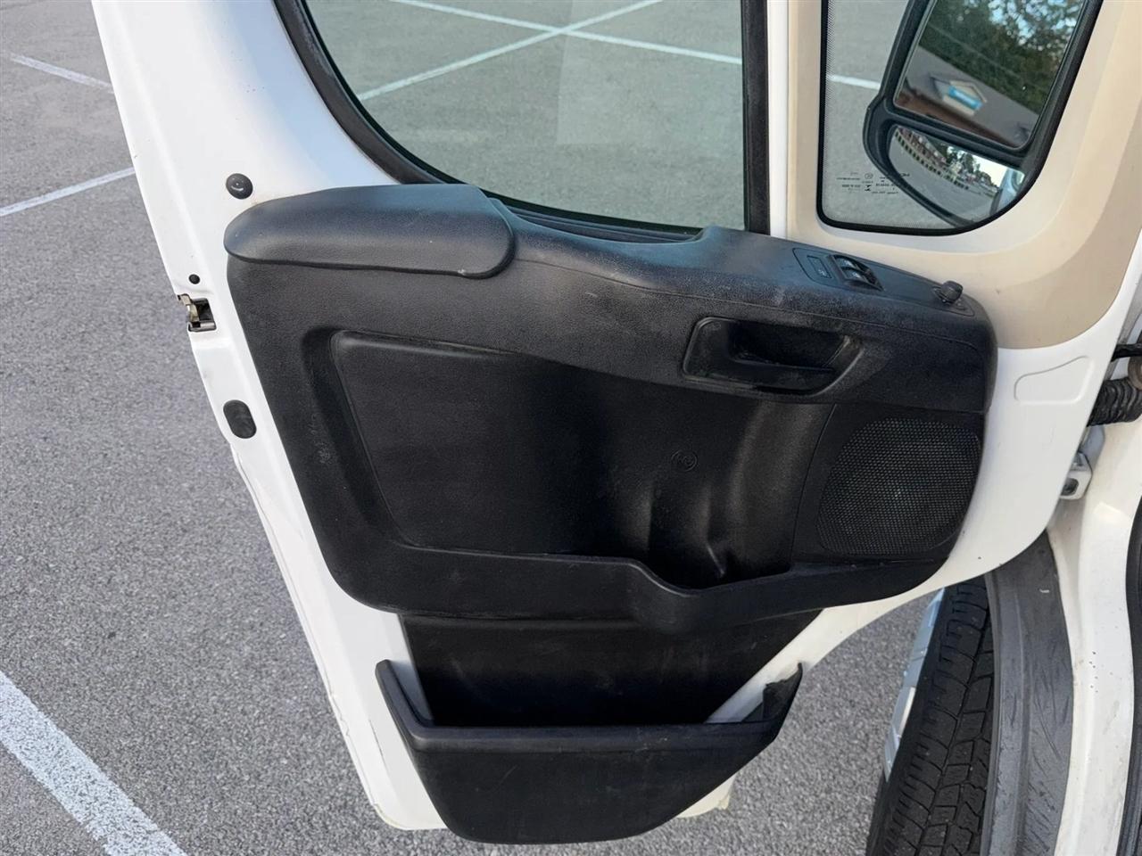 RAM ProMaster Cargo Van 1500 High Roof 136" WB 2017