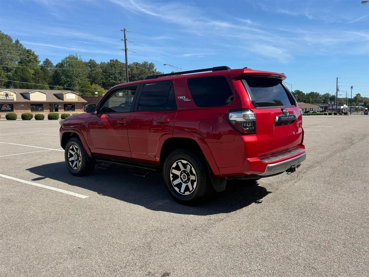 Toyota 4Runner TRD Off Road Premium 4WD (Natl) 2019