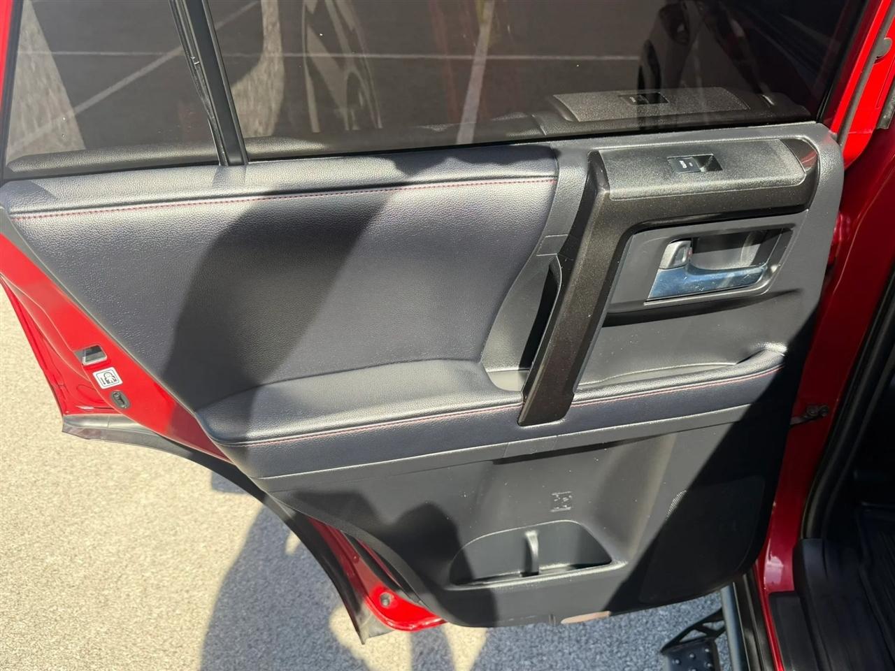Toyota 4Runner TRD Off Road Premium 4WD (Natl) 2019