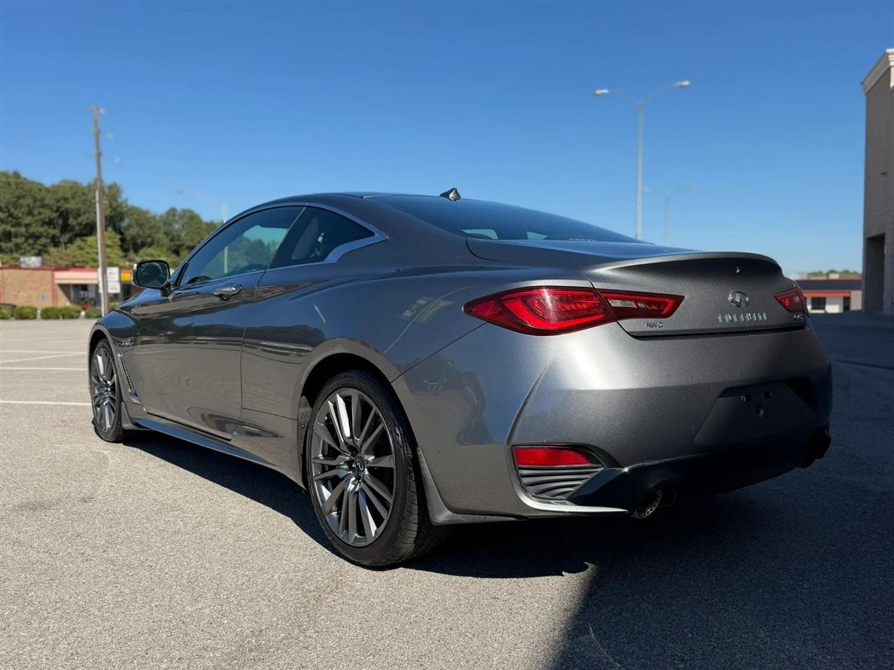 Infiniti Q60 Red Sport 400 AWD 2017