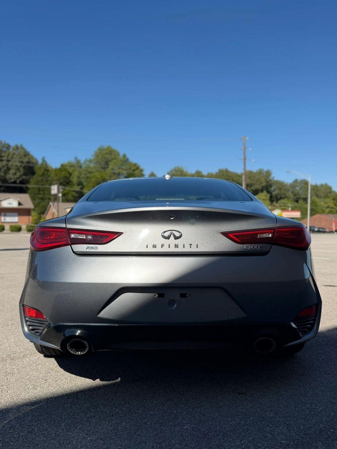 Infiniti Q60 Red Sport 400 AWD 2017