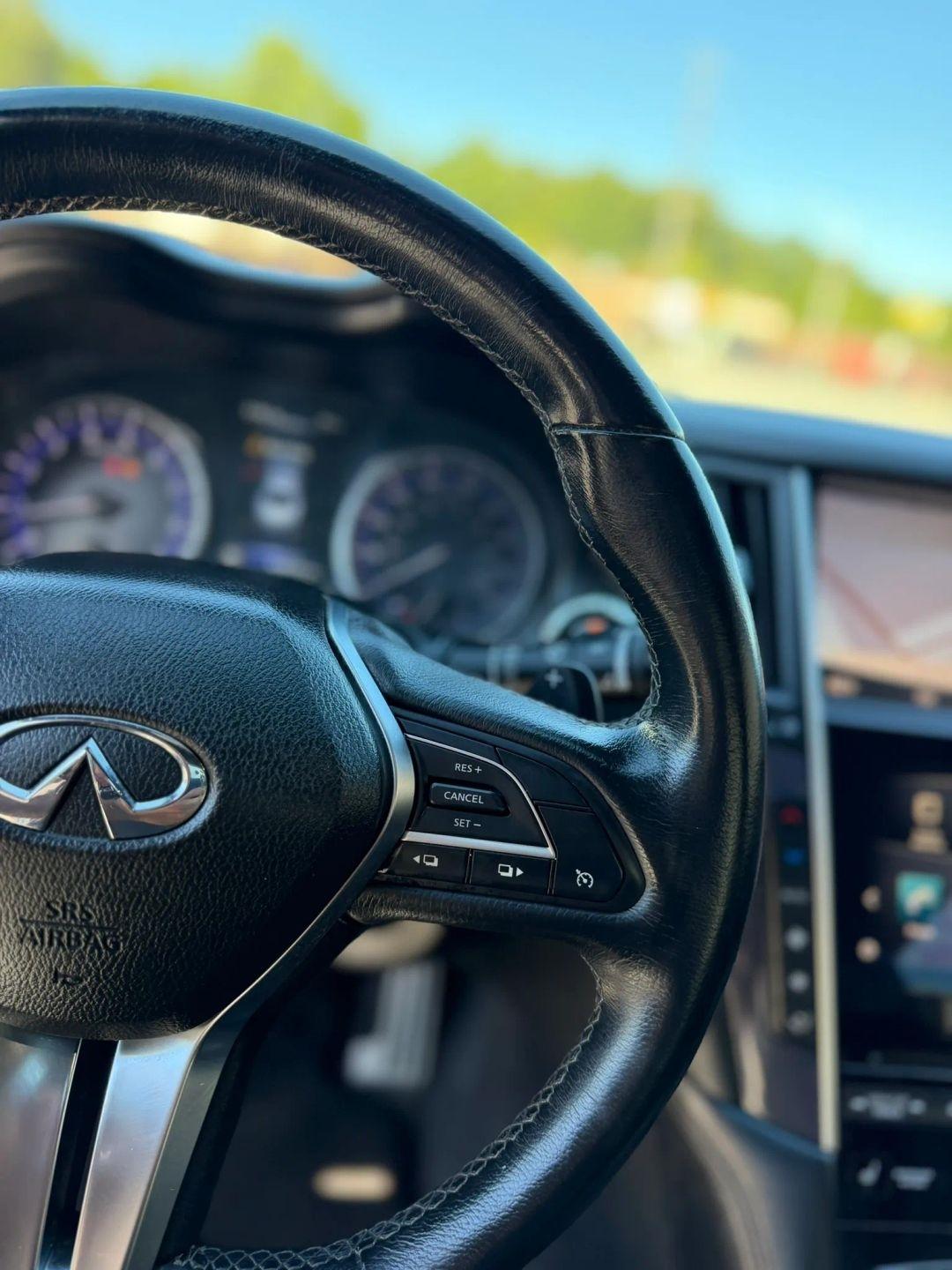 Infiniti Q60 Red Sport 400 AWD 2017