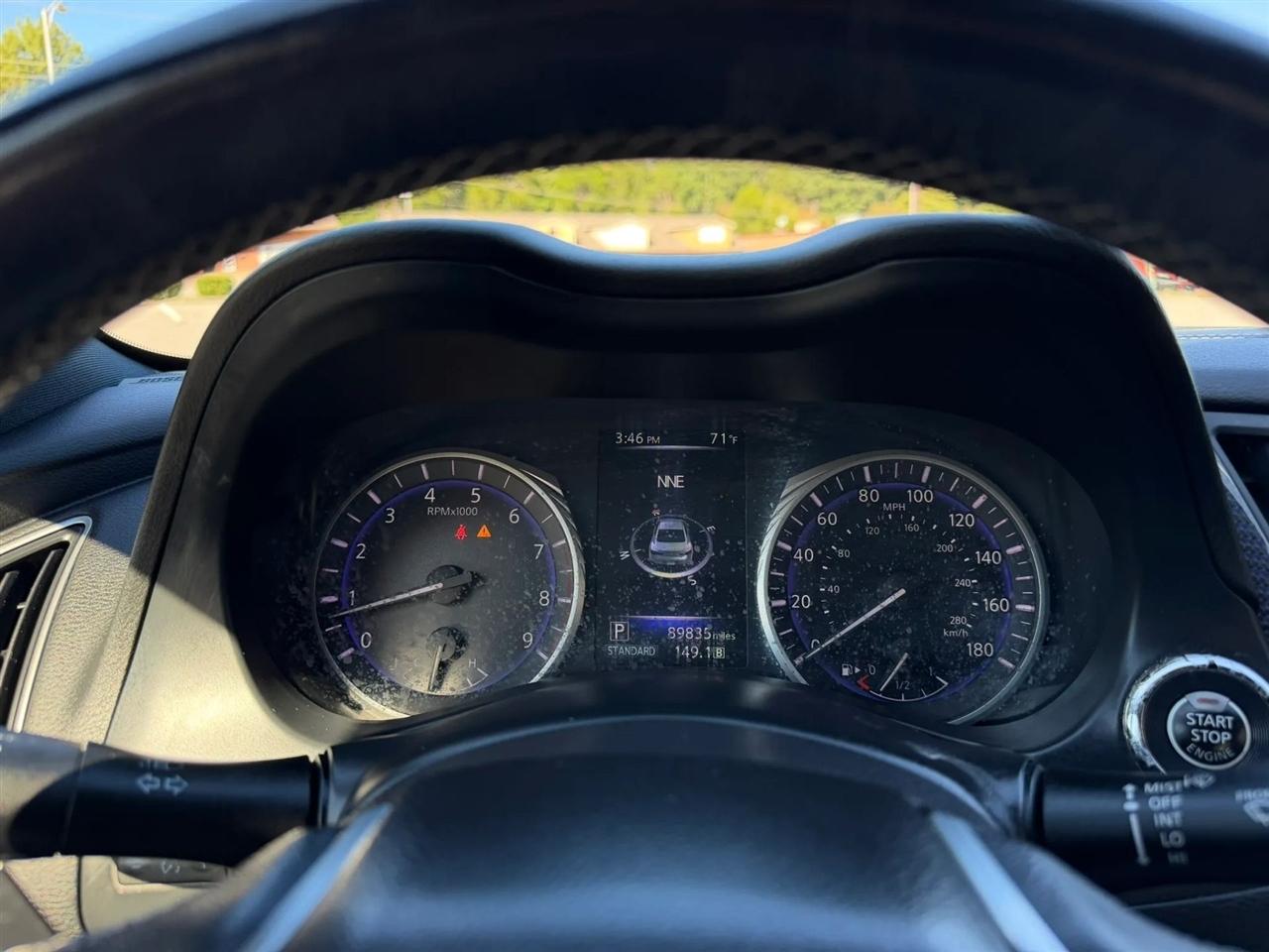 Infiniti Q60 Red Sport 400 AWD 2017