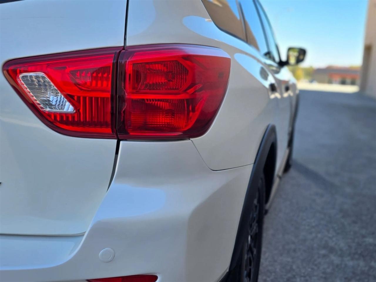 Nissan Pathfinder FWD SV 2020