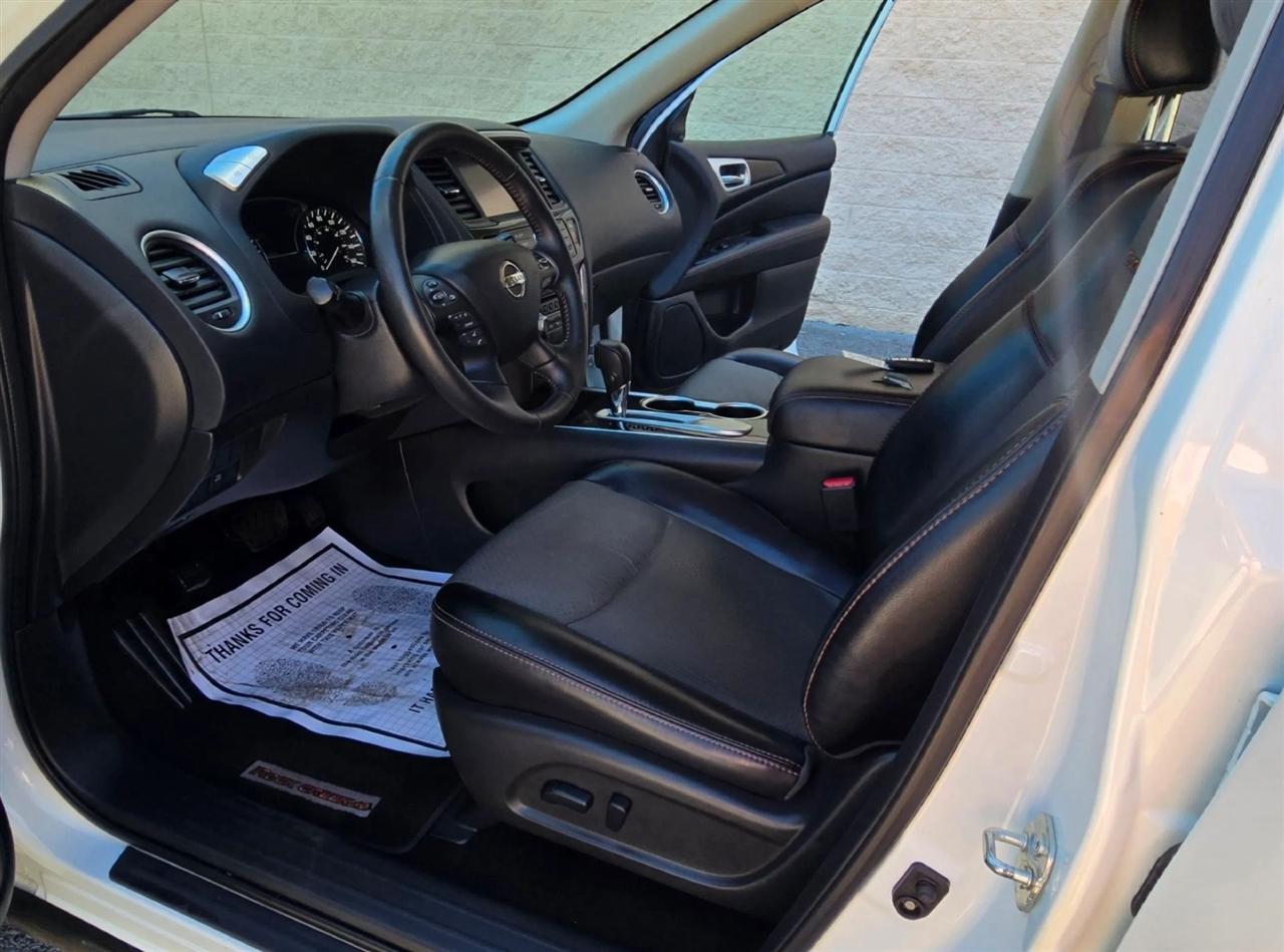 Nissan Pathfinder FWD SV 2020