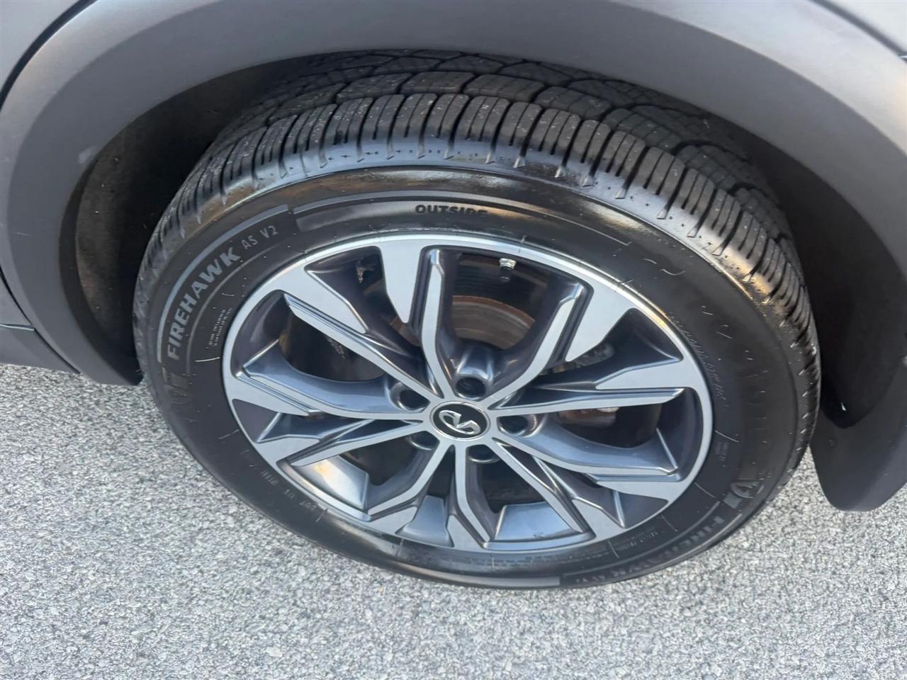 Infiniti QX30 Premium AWD *Ltd Avail* 2017