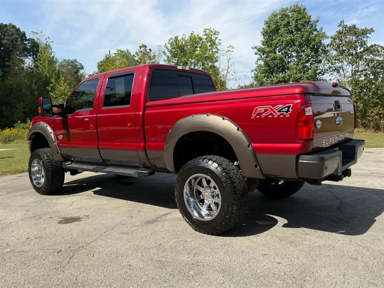 Ford Super Duty F-250 SRW 4WD Crew Cab 172" Platinum 2015