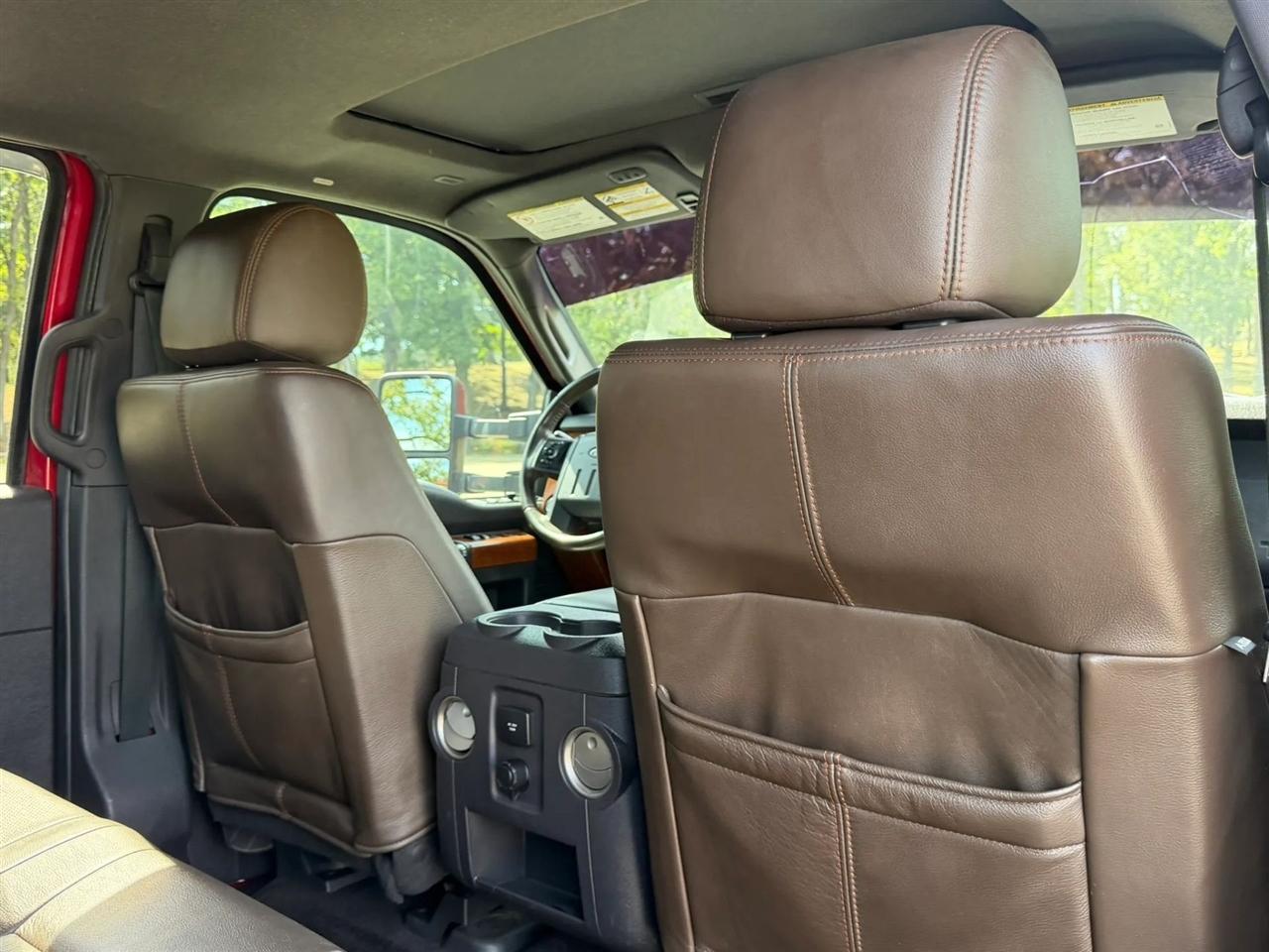 Ford Super Duty F-250 SRW 4WD Crew Cab 172" Platinum 2015