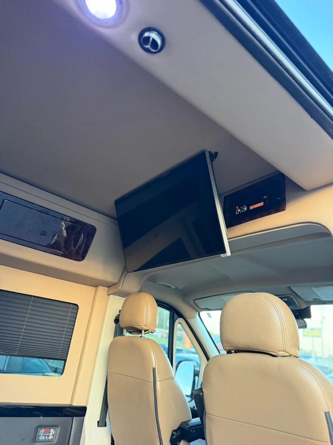 RAM ProMaster Cargo Van 2500 Window Van High Roof 159" WB 2015