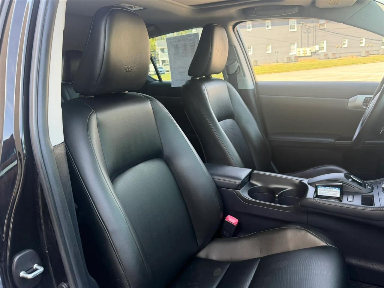 Lexus CT 200h FWD 4dr Hybrid 2012