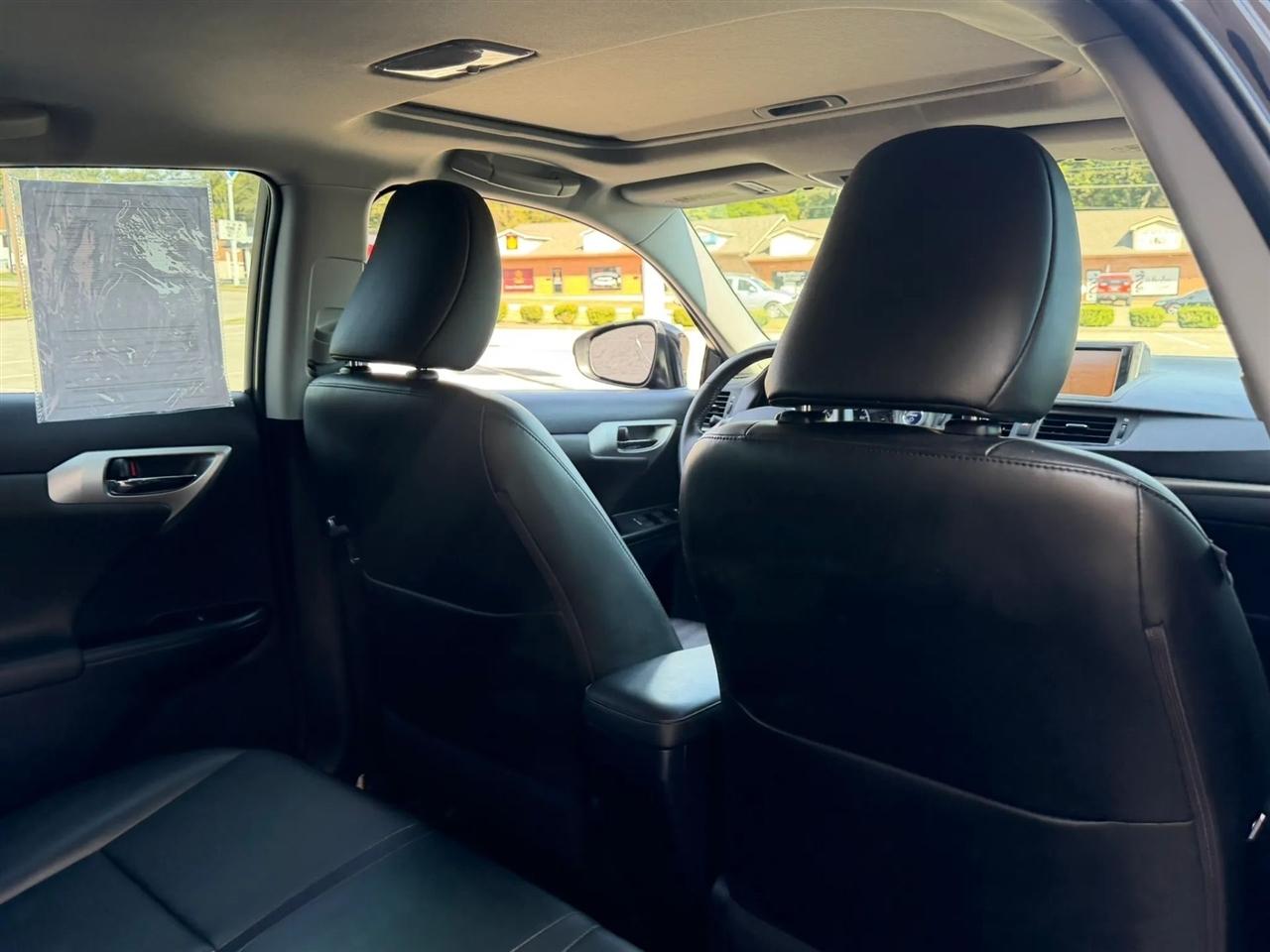 Lexus CT 200h FWD 4dr Hybrid 2012
