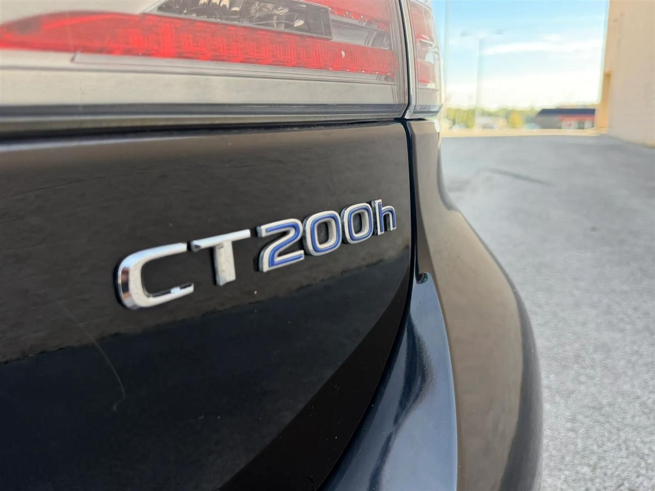Lexus CT 200h FWD 4dr Hybrid 2012
