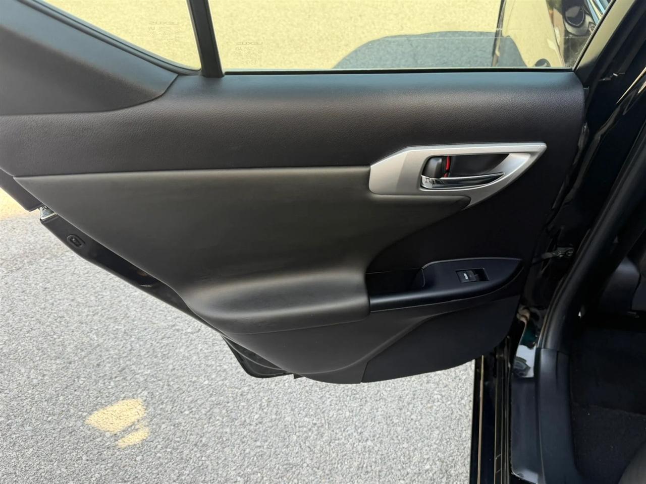 Lexus CT 200h FWD 4dr Hybrid 2012