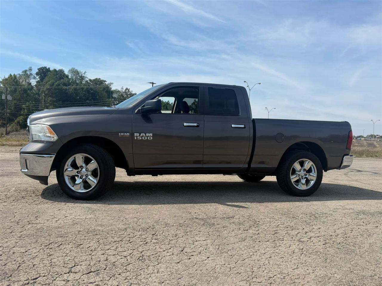 RAM 1500 2WD Quad Cab 140.5" Big Horn 2015