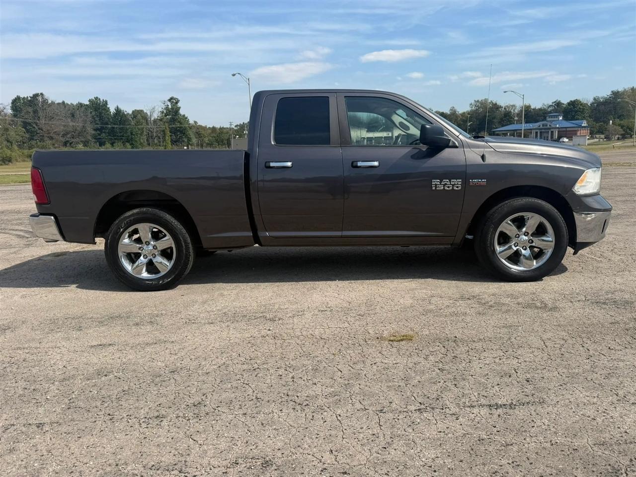 RAM 1500 2WD Quad Cab 140.5" Big Horn 2015