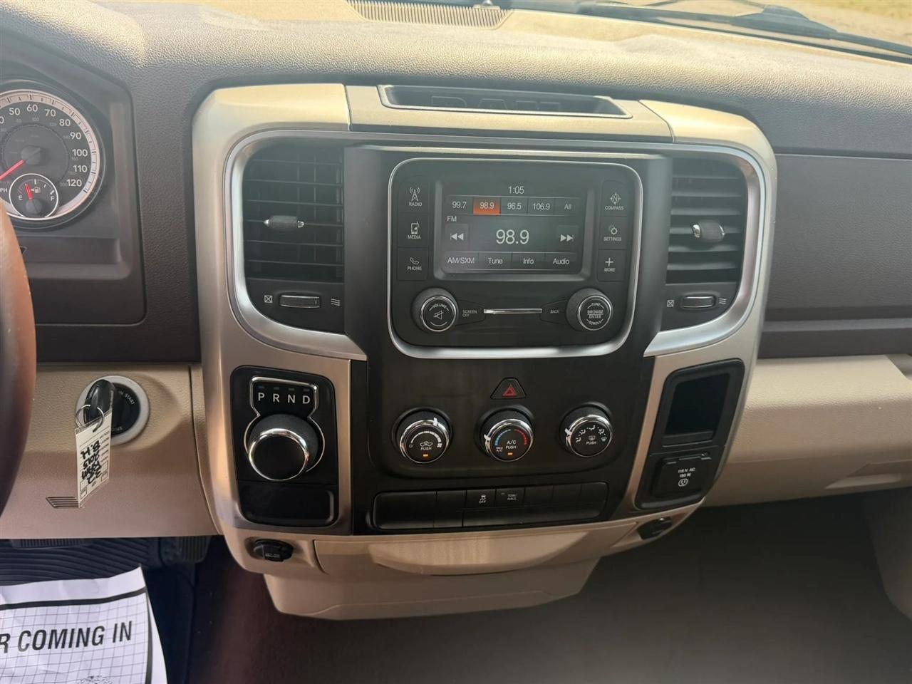 RAM 1500 2WD Quad Cab 140.5" Big Horn 2015