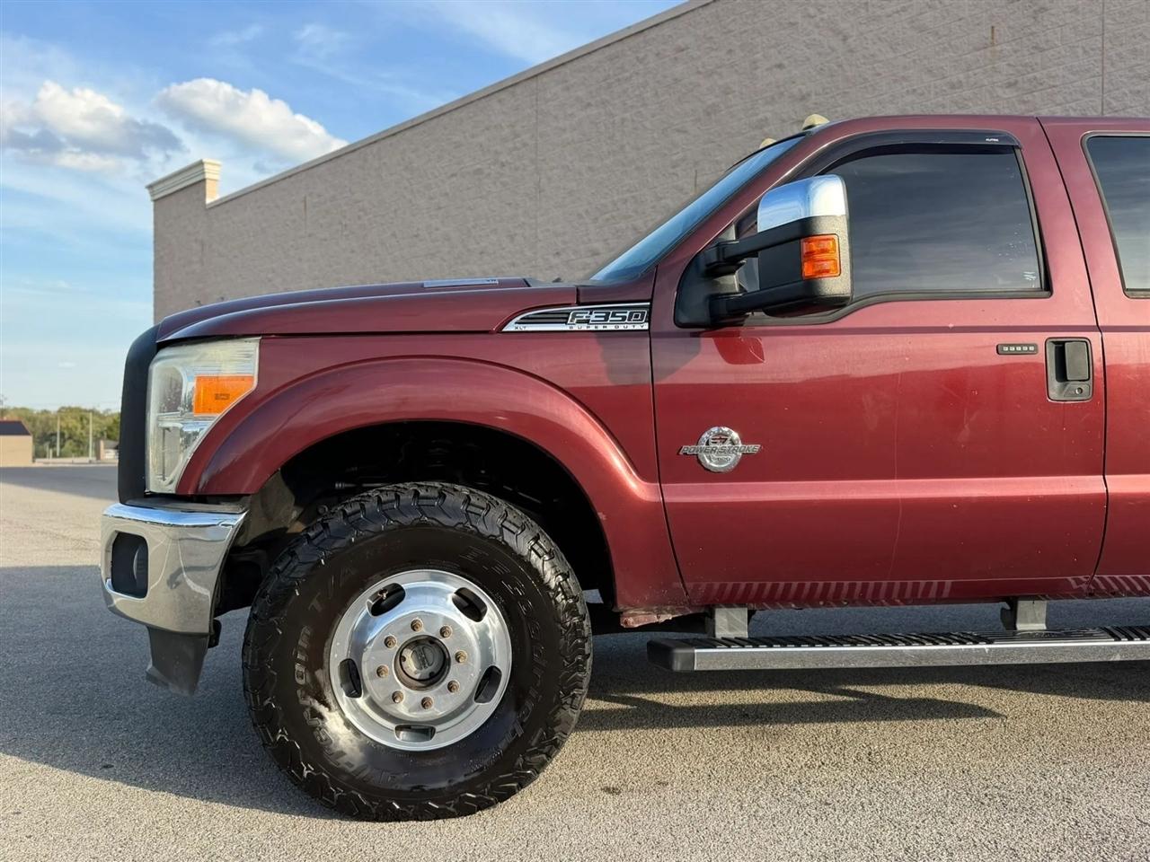 Ford Super Duty F-350 DRW 4WD Crew Cab 172" King Ranch 2012