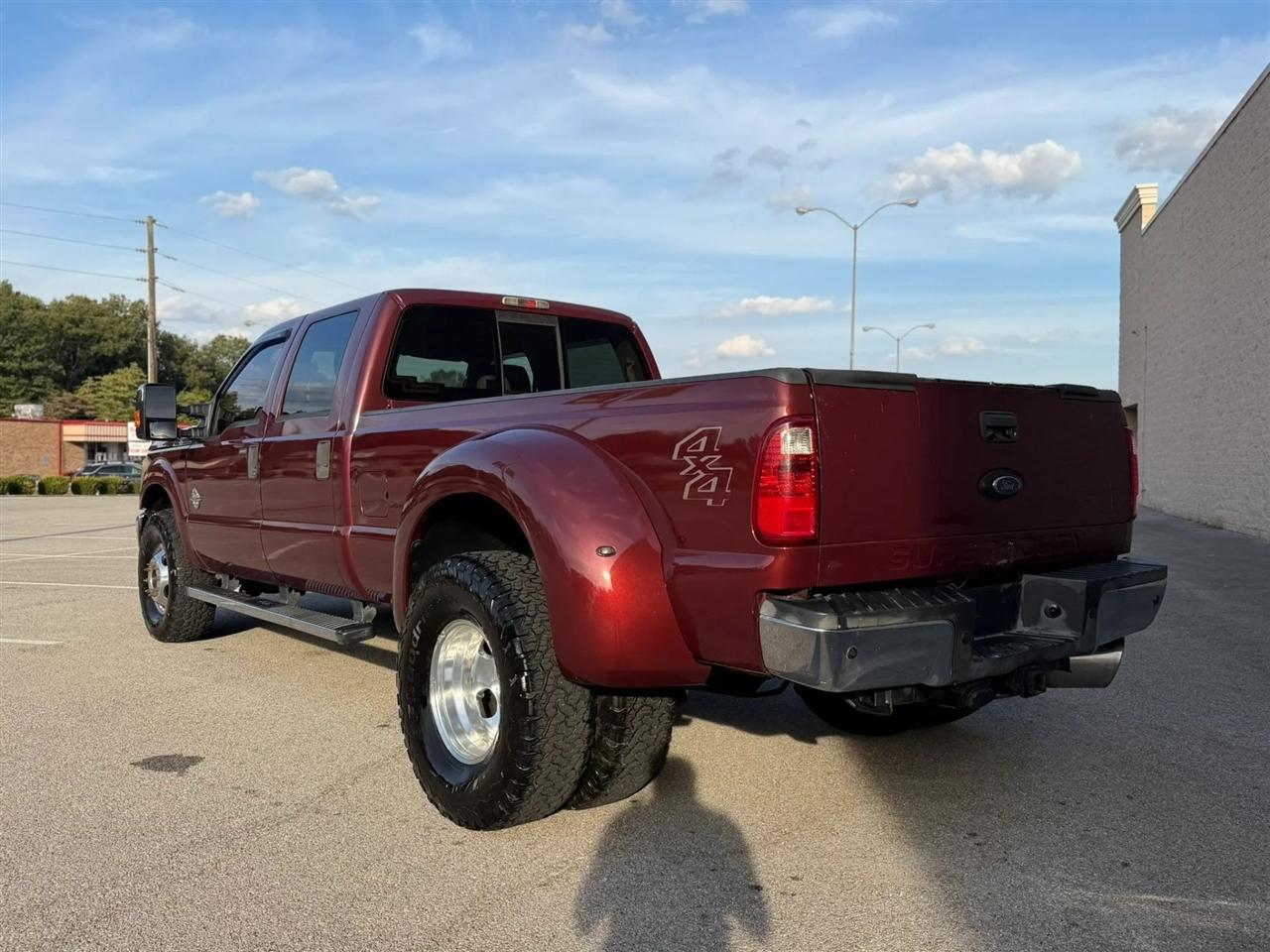 Ford Super Duty F-350 DRW 4WD Crew Cab 172" King Ranch 2012