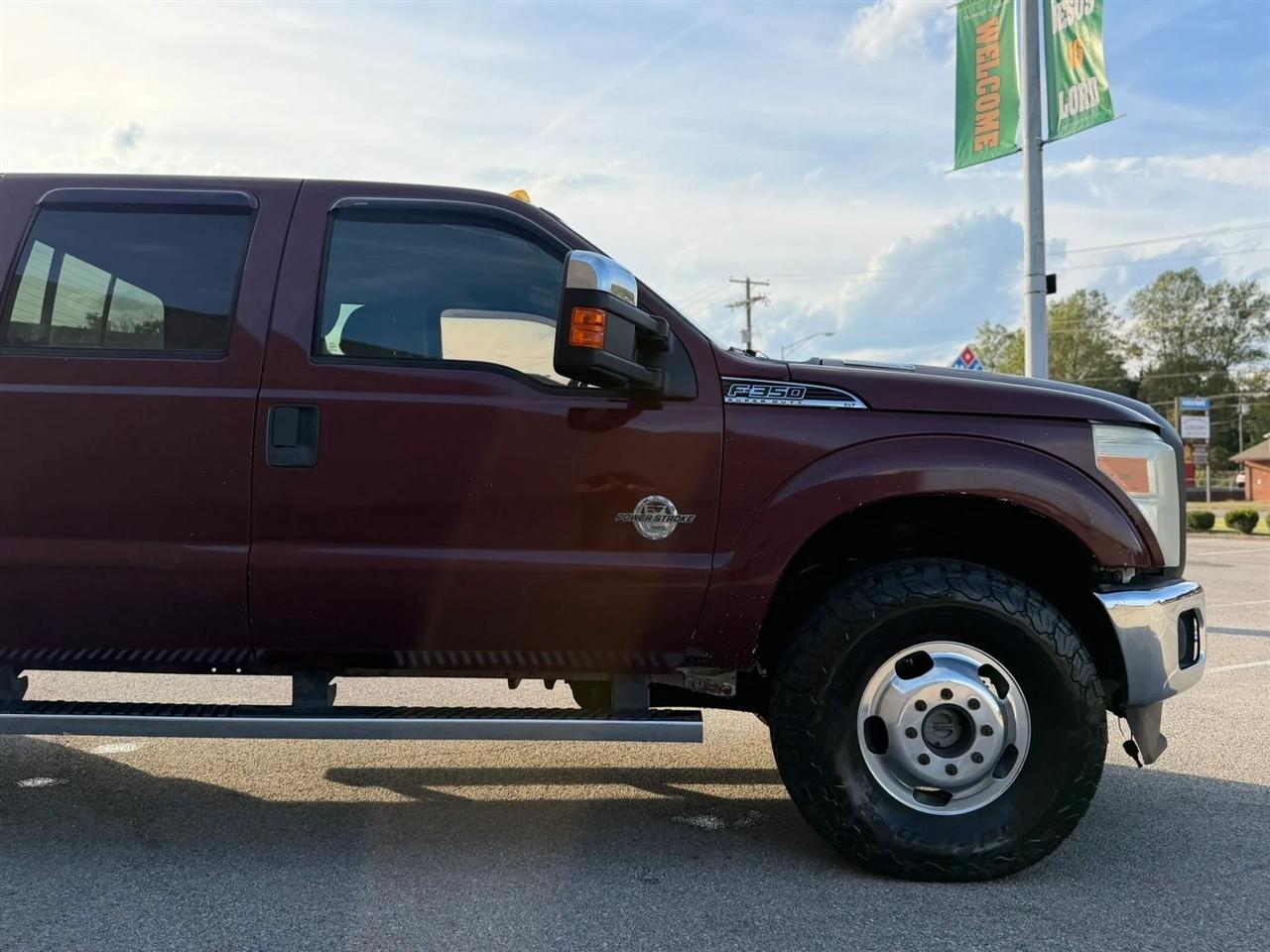 Ford Super Duty F-350 DRW 4WD Crew Cab 172" King Ranch 2012