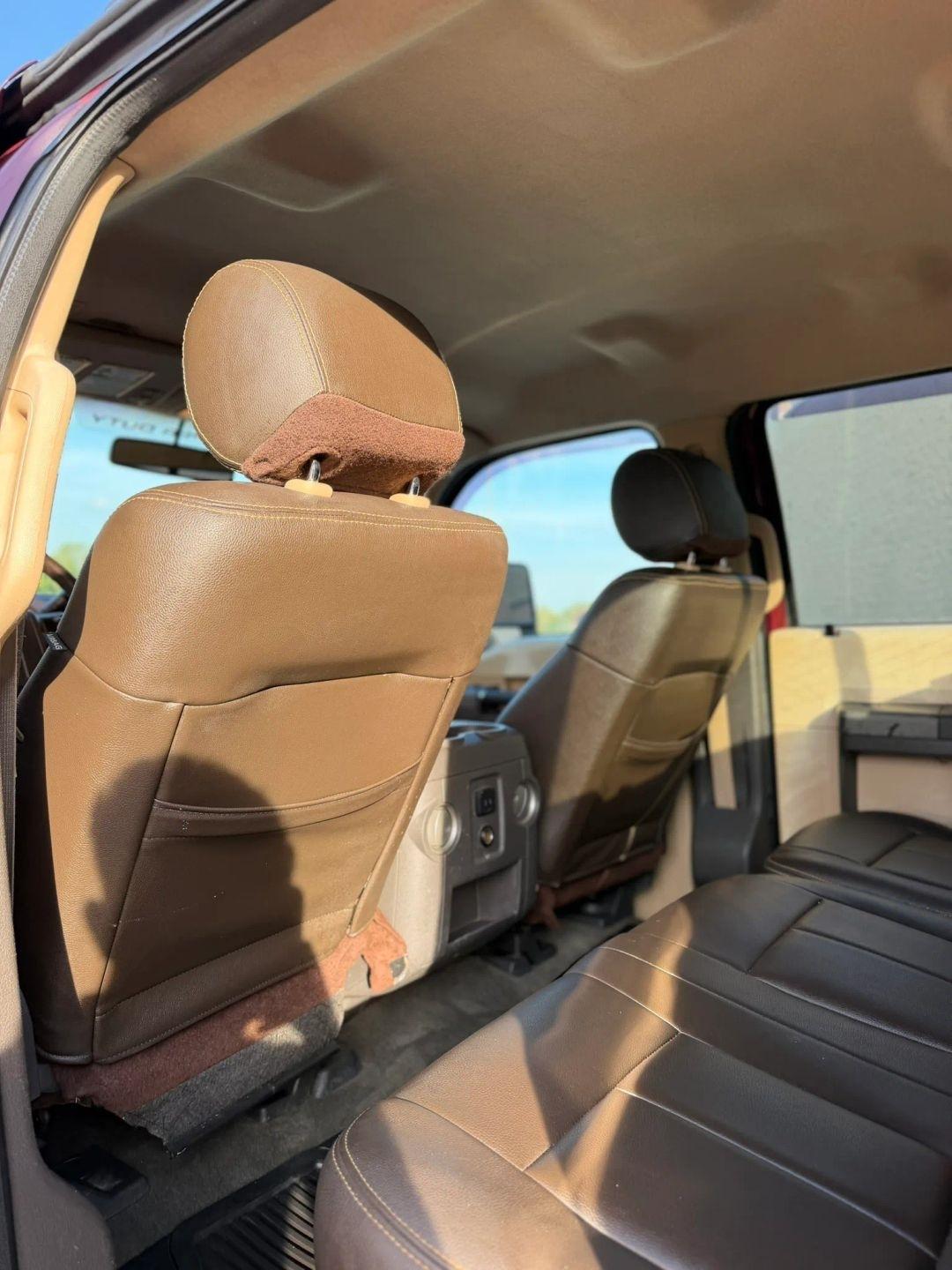 Ford Super Duty F-350 DRW 4WD Crew Cab 172" King Ranch 2012
