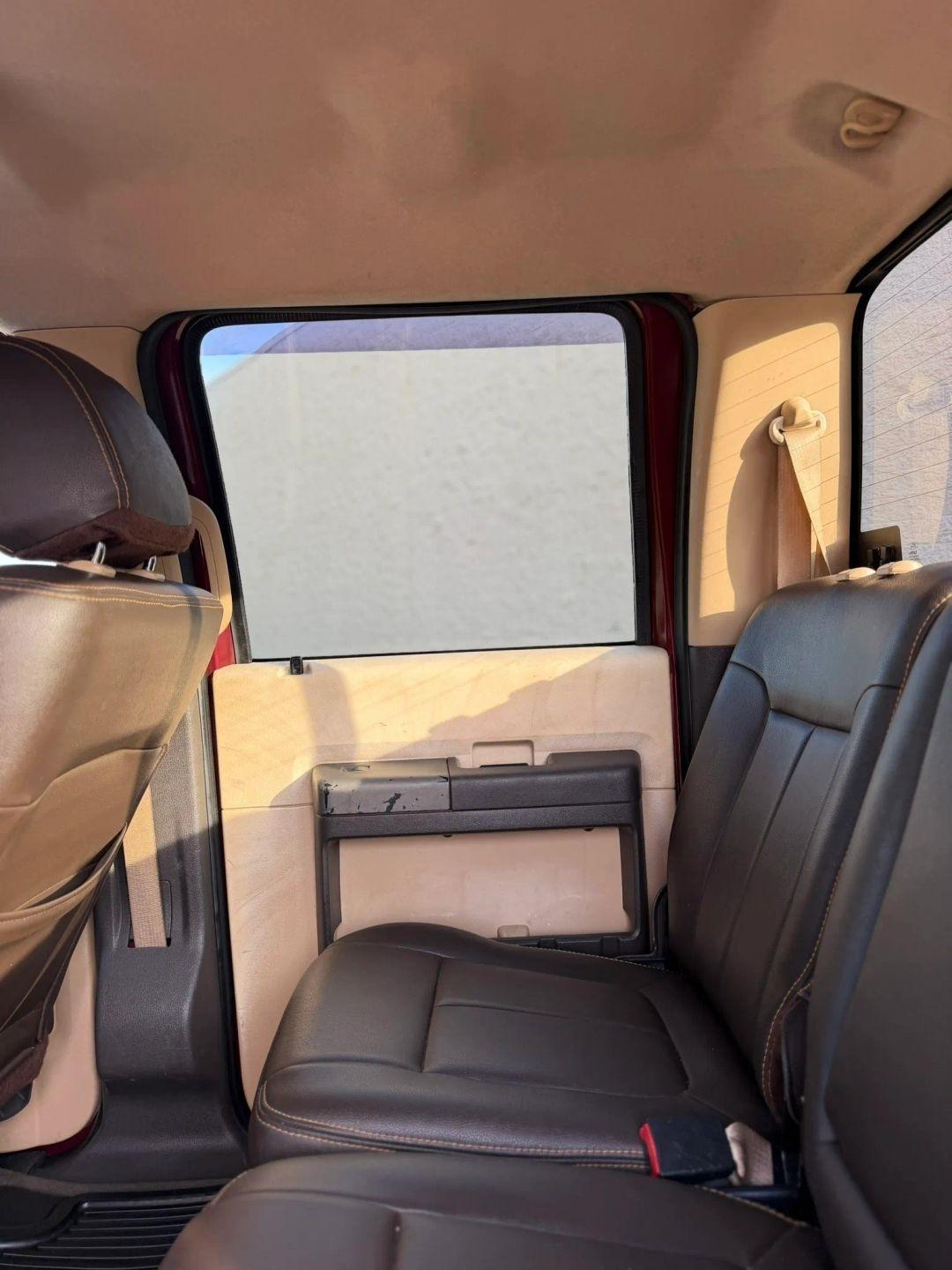 Ford Super Duty F-350 DRW 4WD Crew Cab 172" King Ranch 2012