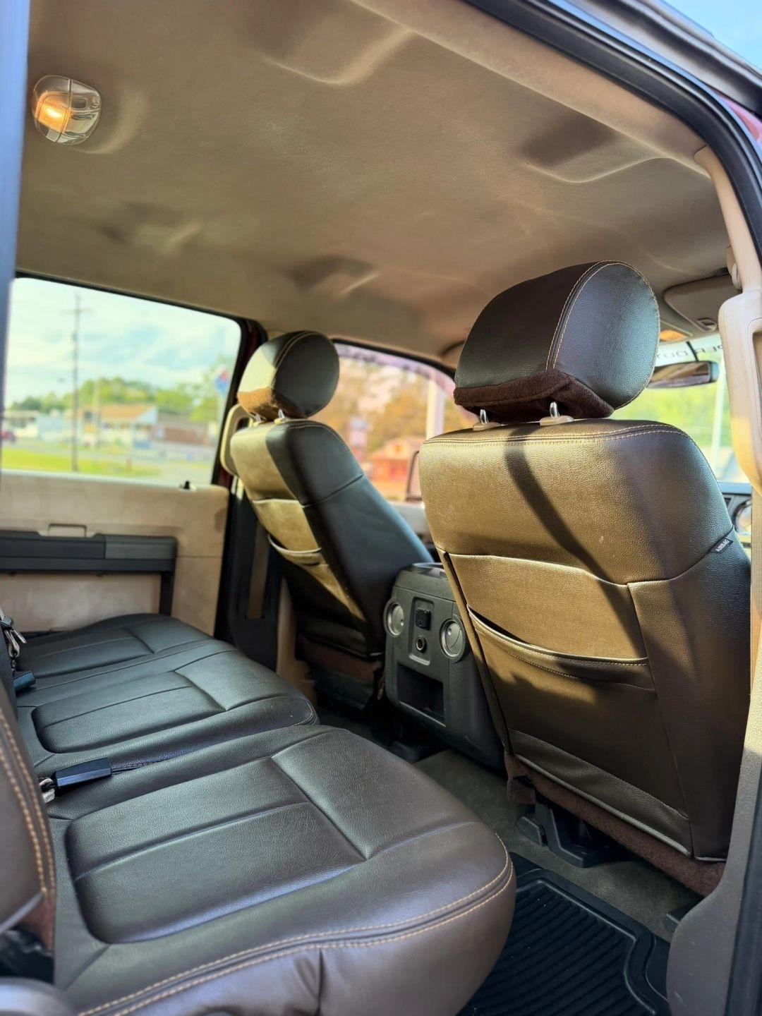 Ford Super Duty F-350 DRW 4WD Crew Cab 172" King Ranch 2012