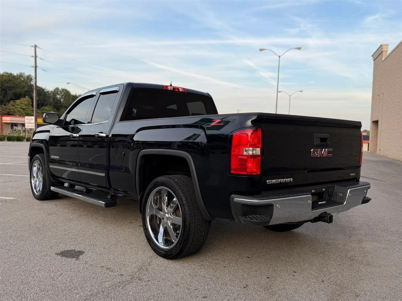 GMC Sierra 1500 4WD Double Cab 143.5" SLT 2014