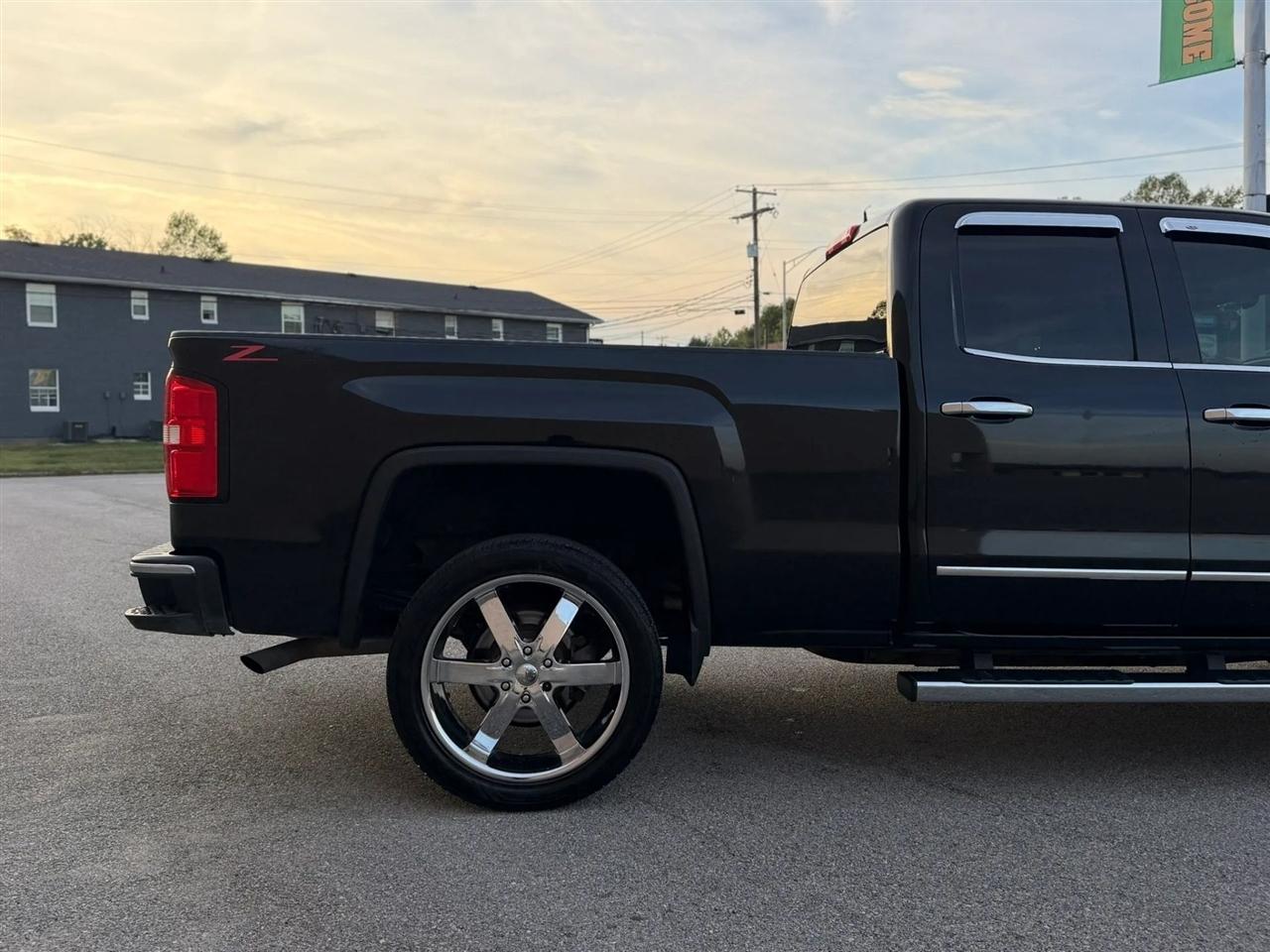GMC Sierra 1500 4WD Double Cab 143.5" SLT 2014