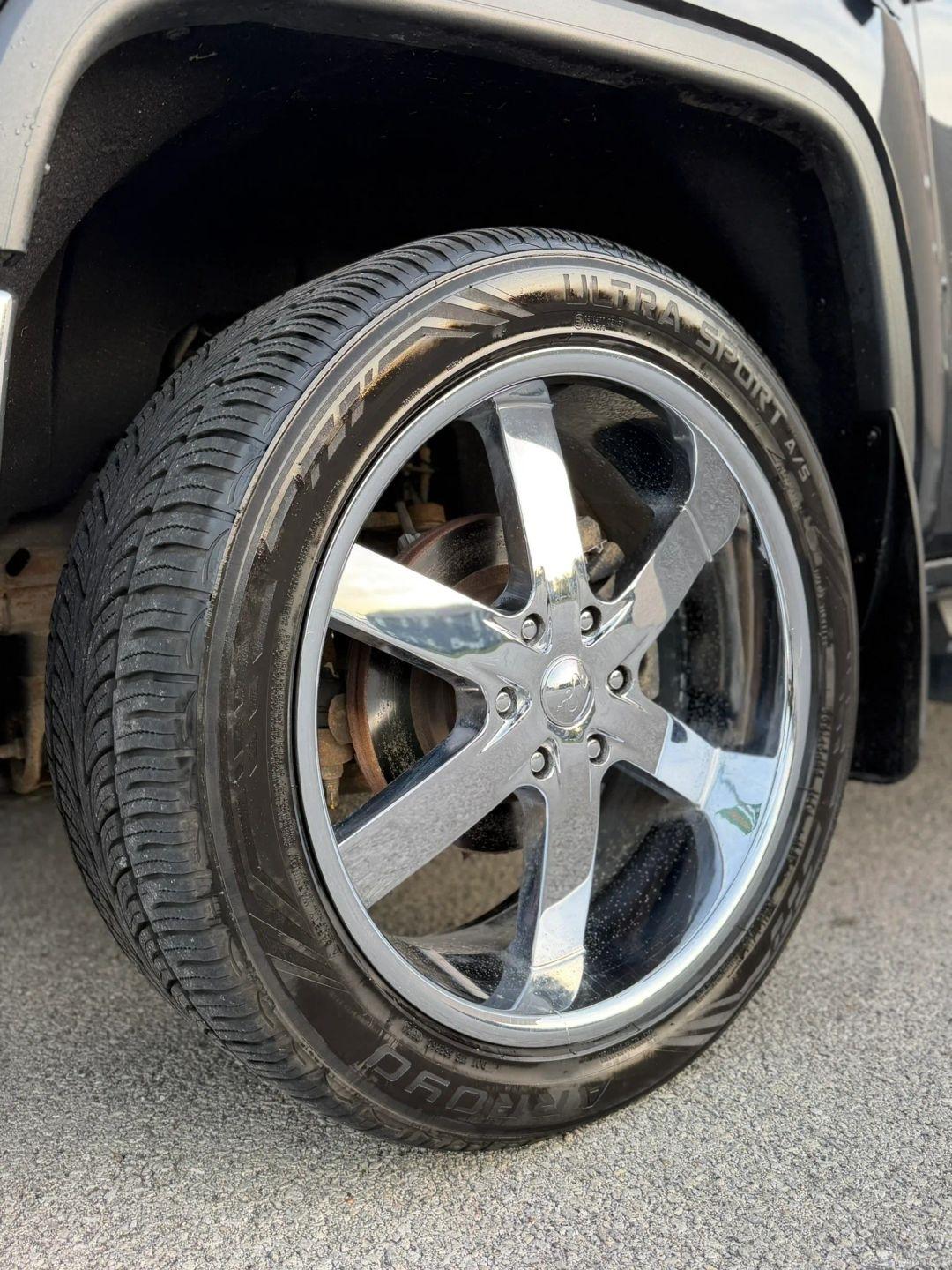 GMC Sierra 1500 4WD Double Cab 143.5" SLT 2014