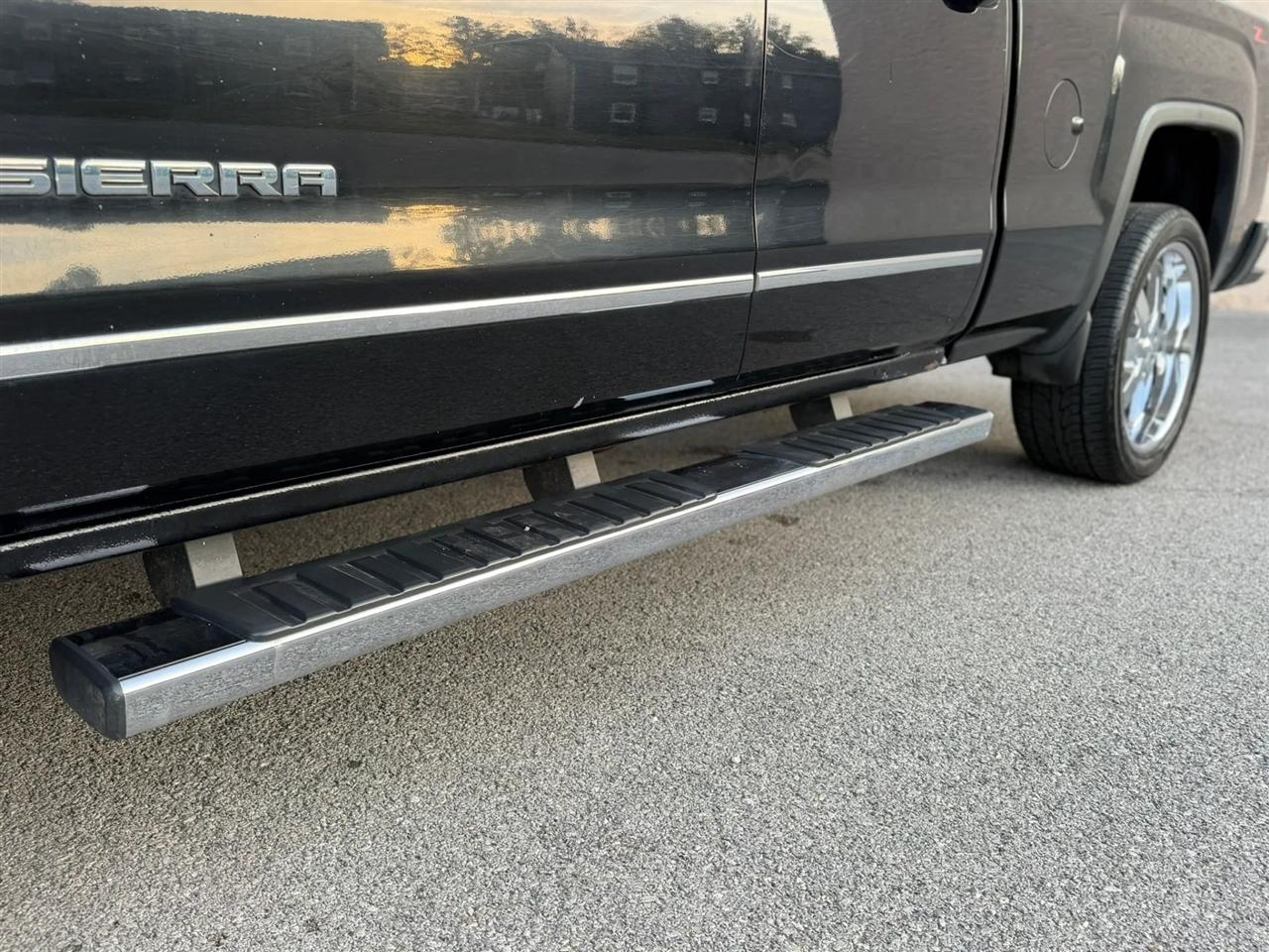 GMC Sierra 1500 4WD Double Cab 143.5" SLT 2014