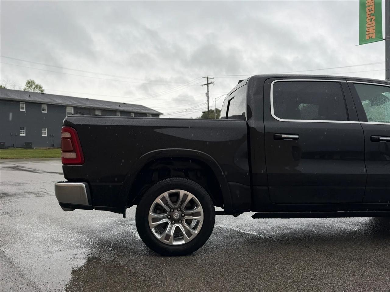 RAM 1500 Longhorn 4x4 Crew Cab 5'7" Box 2019