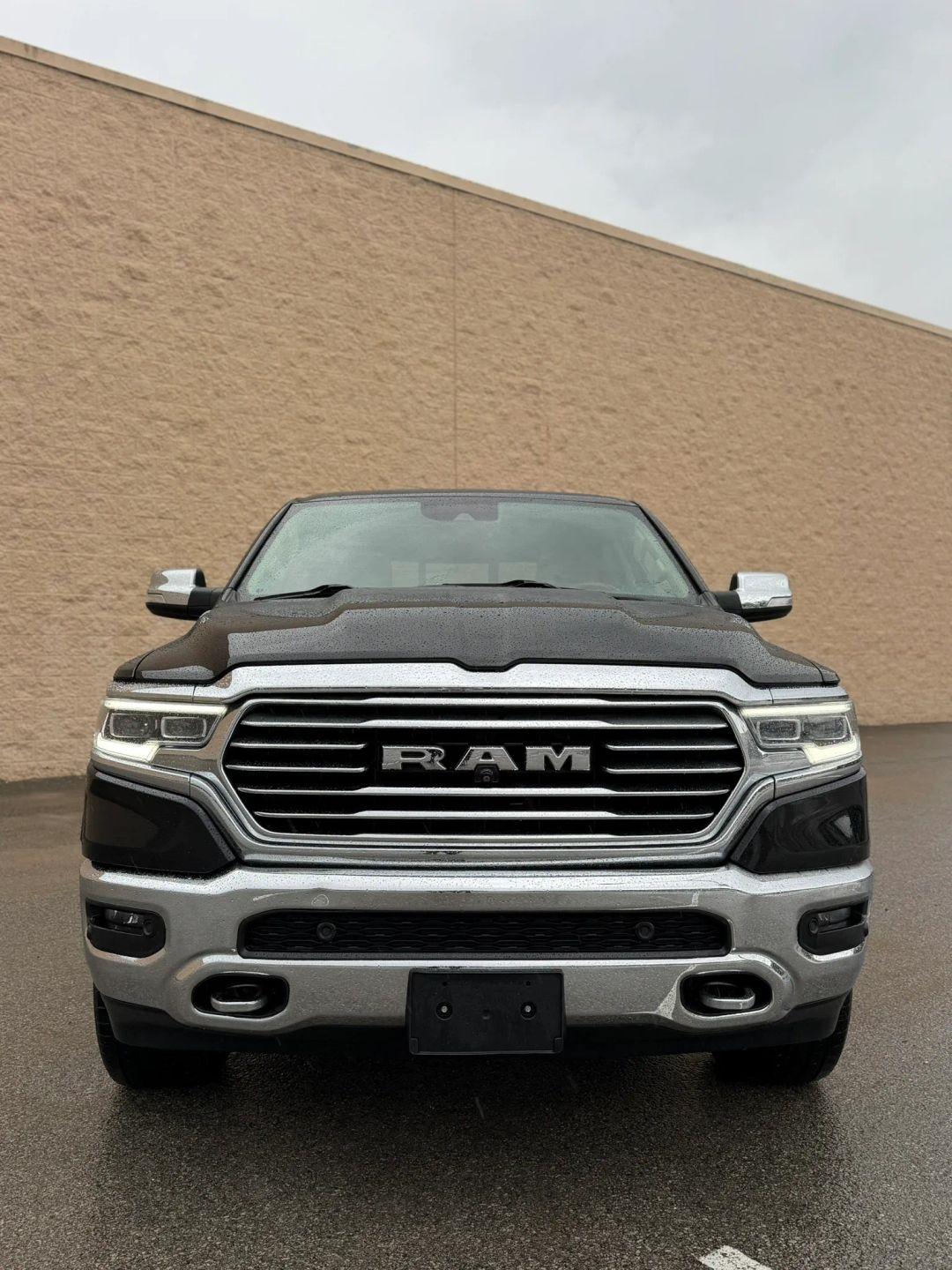 RAM 1500 Longhorn 4x4 Crew Cab 5'7" Box 2019