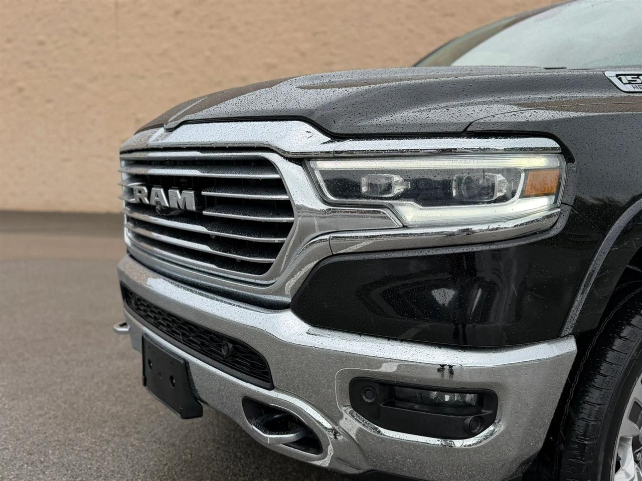 RAM 1500 Longhorn 4x4 Crew Cab 5'7" Box 2019