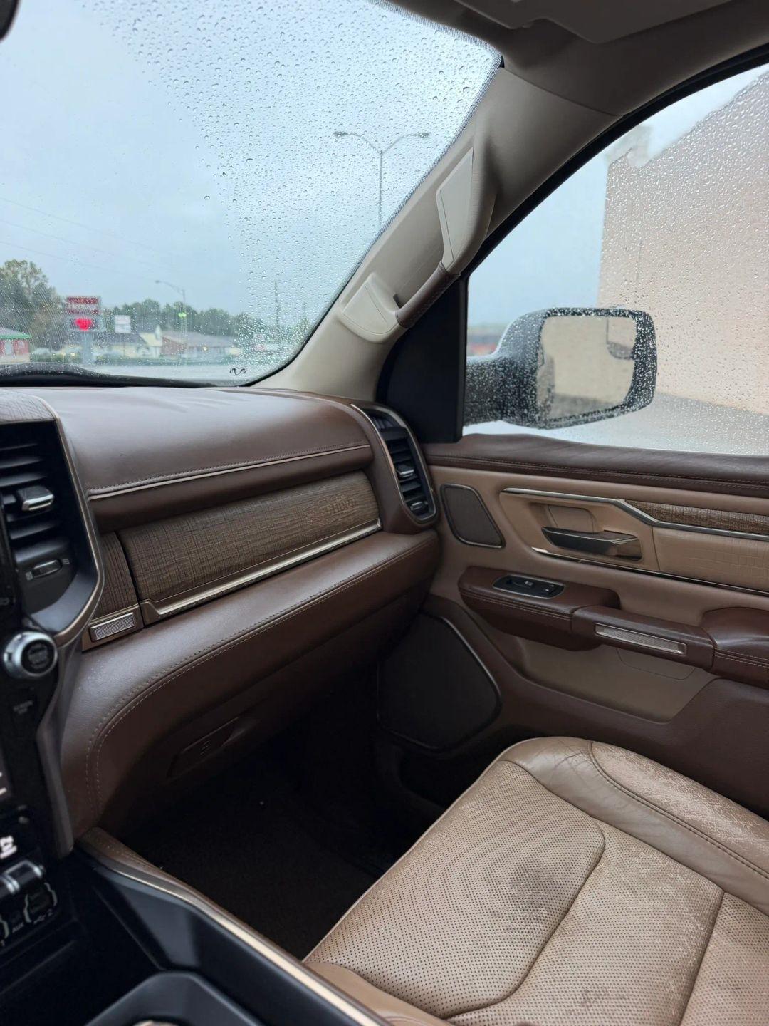 RAM 1500 Longhorn 4x4 Crew Cab 5'7" Box 2019