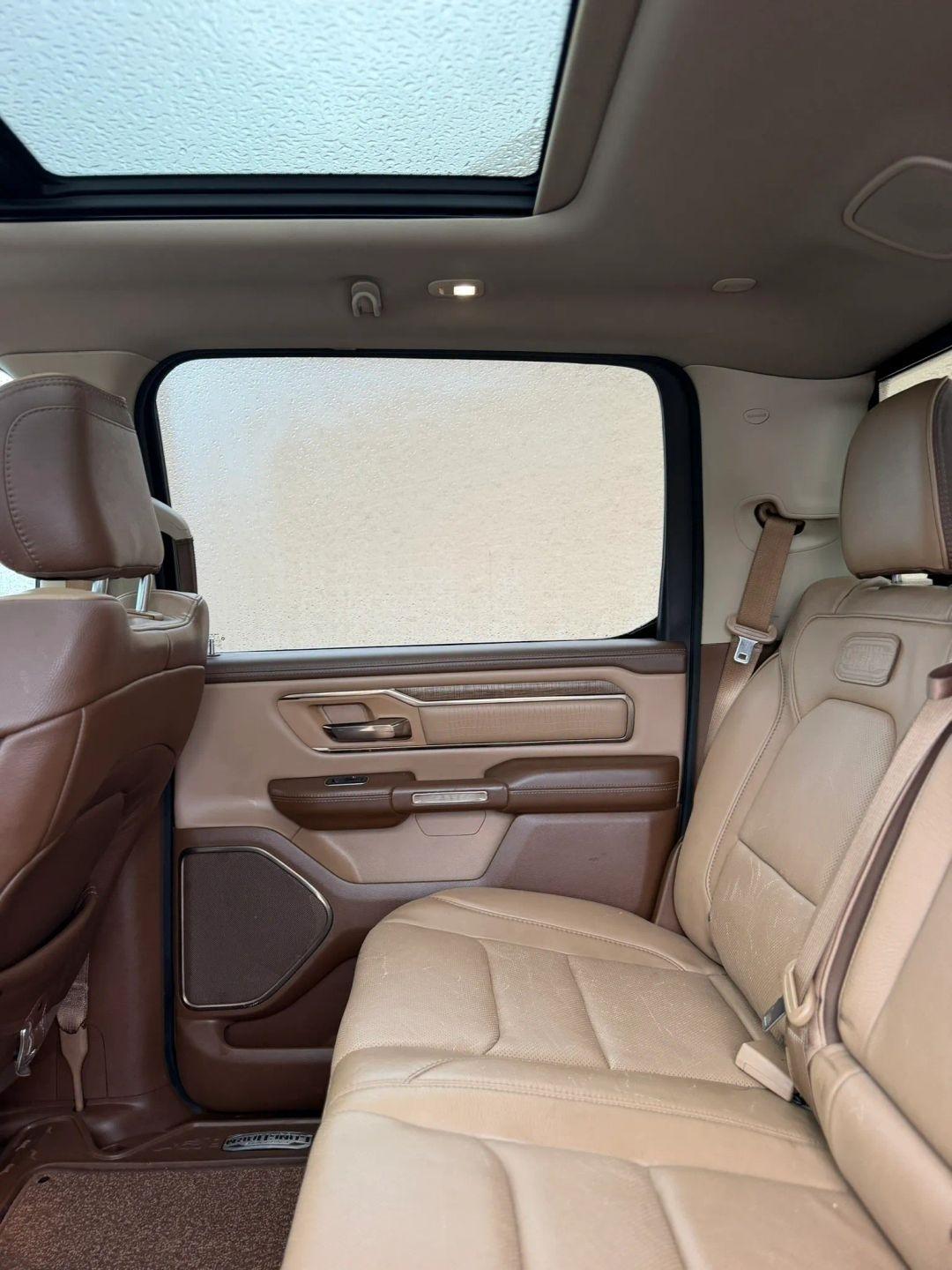 RAM 1500 Longhorn 4x4 Crew Cab 5'7" Box 2019