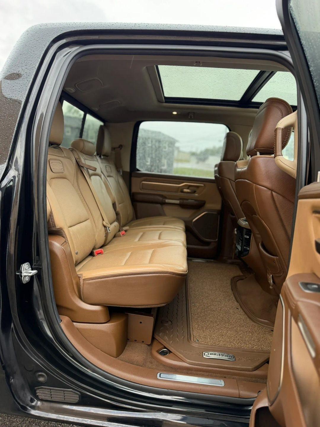 RAM 1500 Longhorn 4x4 Crew Cab 5'7" Box 2019