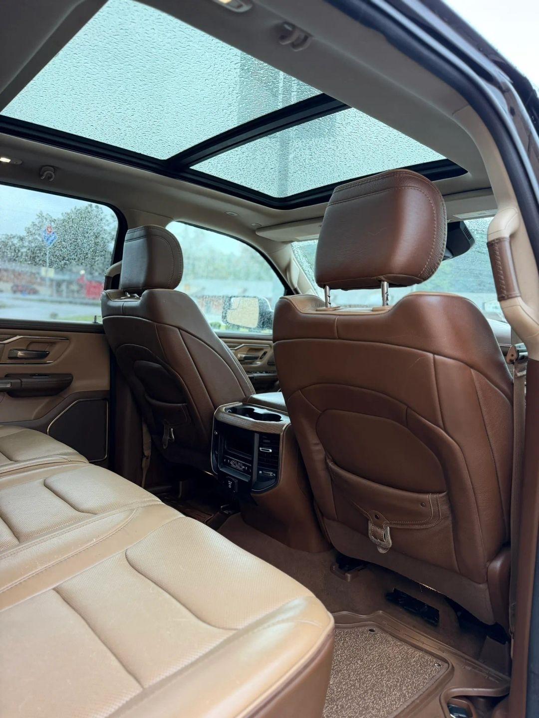 RAM 1500 Longhorn 4x4 Crew Cab 5'7" Box 2019