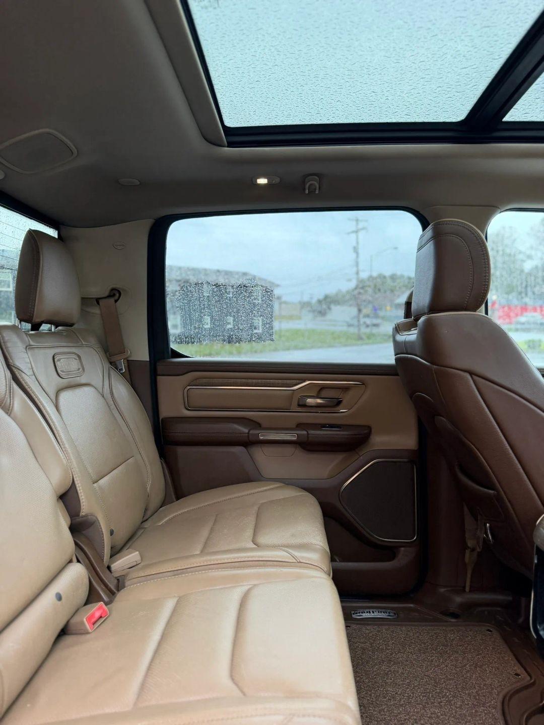 RAM 1500 Longhorn 4x4 Crew Cab 5'7" Box 2019