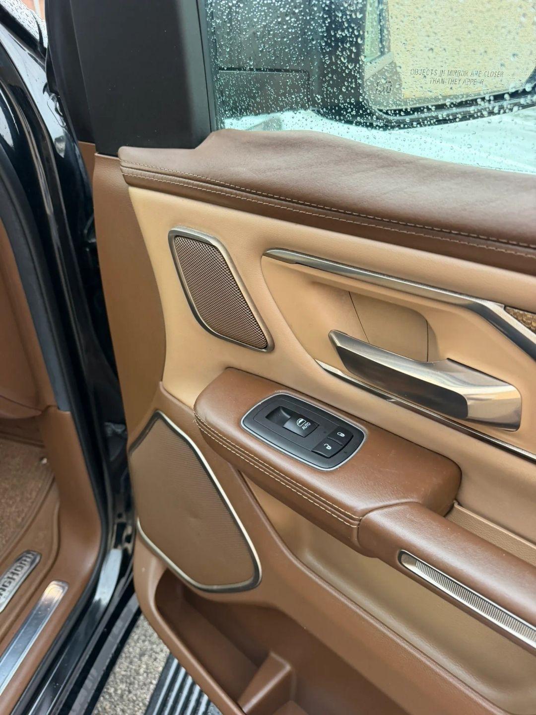RAM 1500 Longhorn 4x4 Crew Cab 5'7" Box 2019