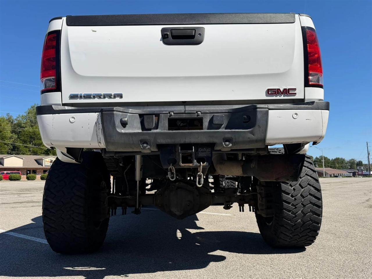 GMC Sierra 2500HD 4WD Crew Cab 153.7" Denali 2014