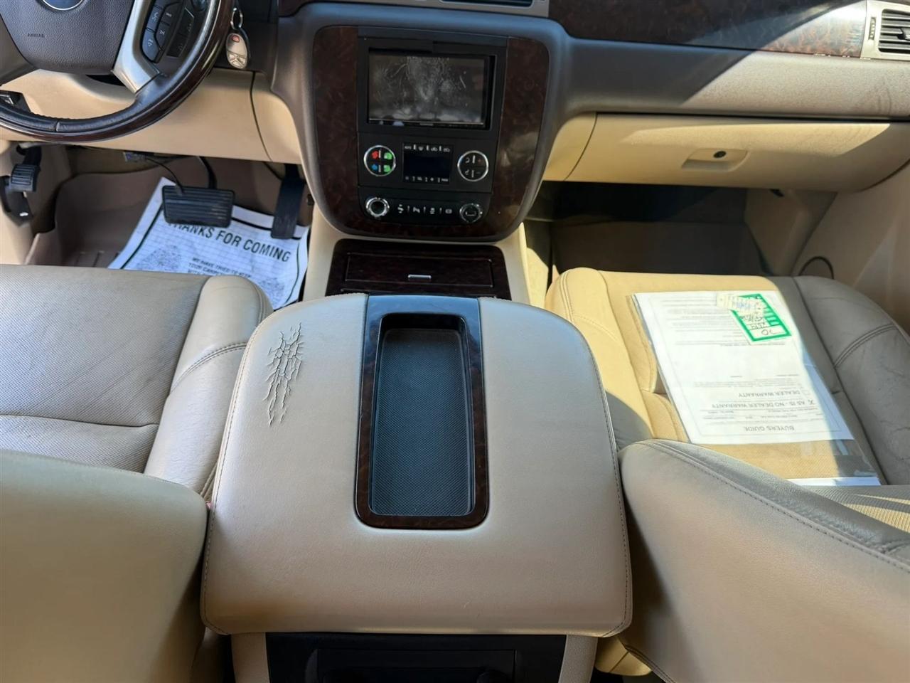 GMC Sierra 2500HD 4WD Crew Cab 153.7" Denali 2014