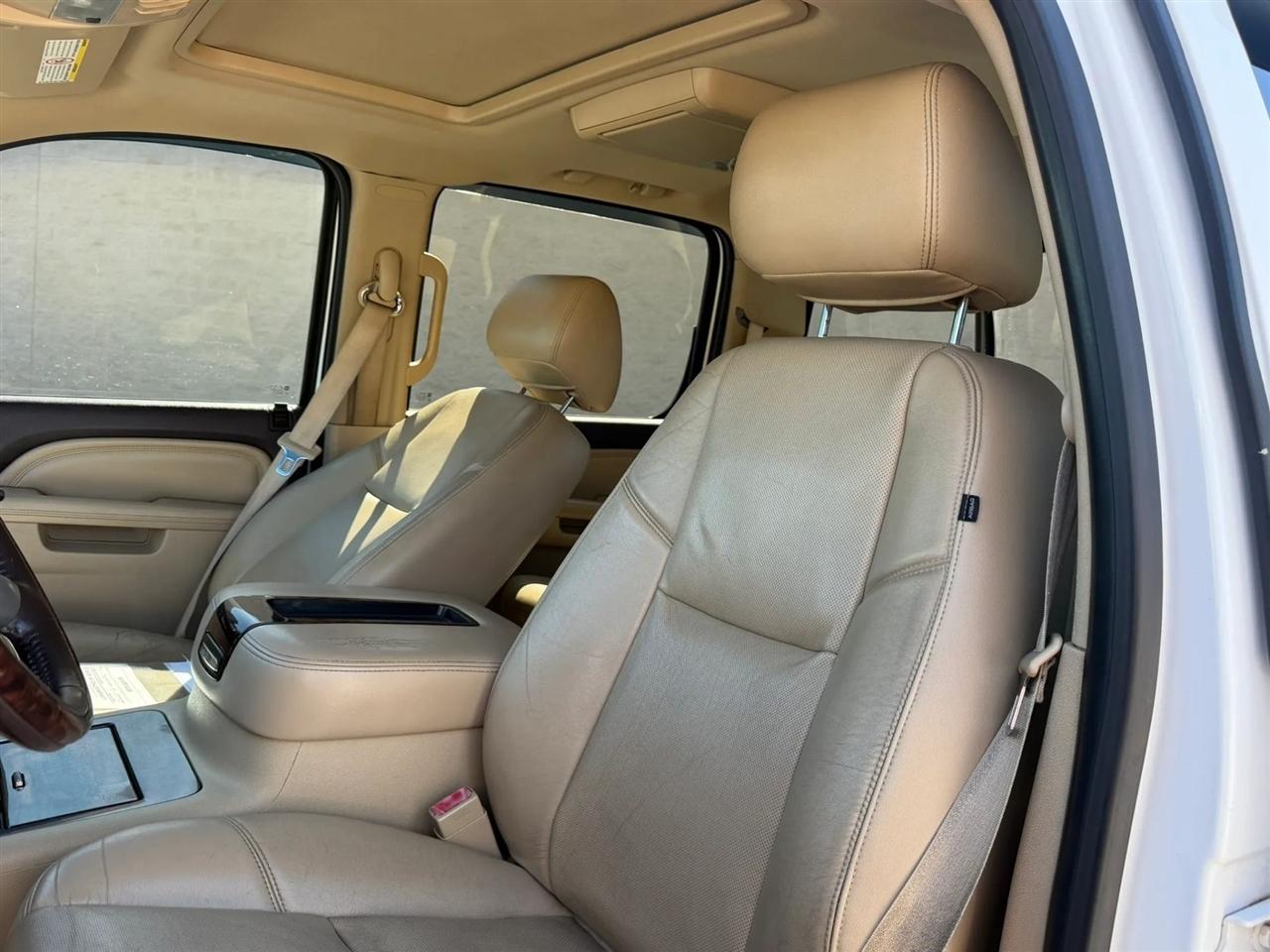 GMC Sierra 2500HD 4WD Crew Cab 153.7" Denali 2014
