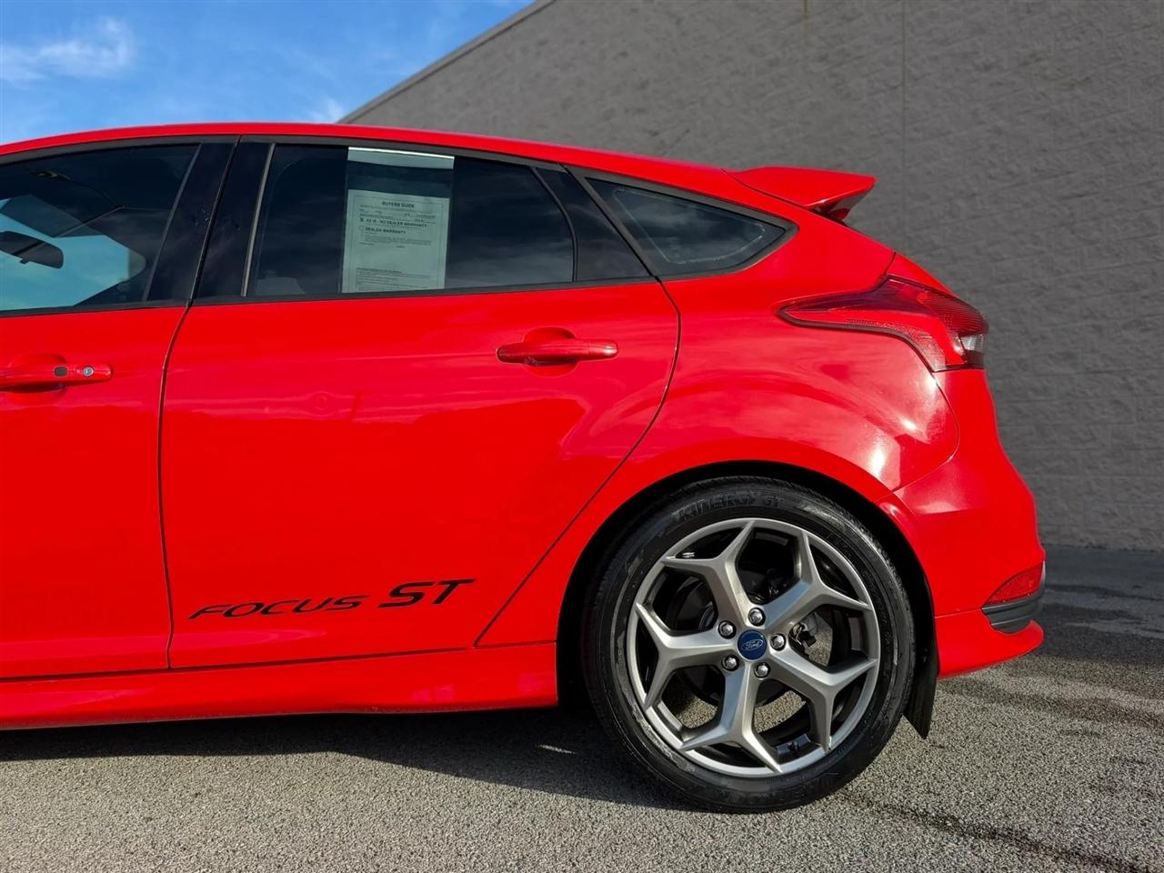 Ford Focus 5dr HB ST 2015