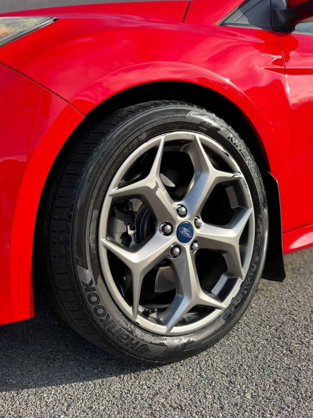 Ford Focus 5dr HB ST 2015